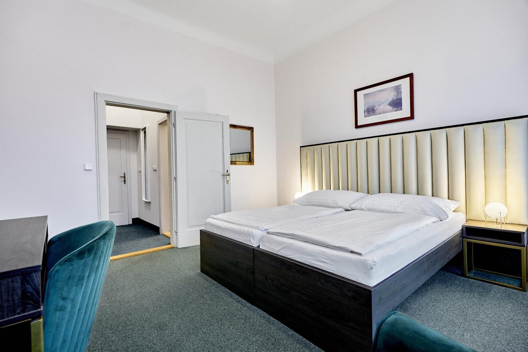 Hotel Maxim Marianske Lazne Exterior foto